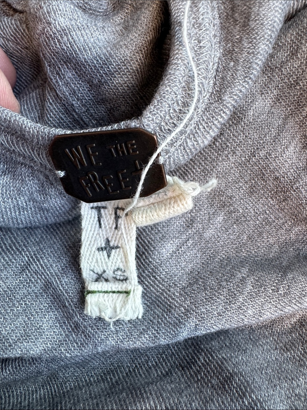 We The Free Heather Gray Long-Sleeve Henley Top AZ0688 - Picture 2 of 3